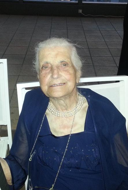 La freschezza della nonna centenaria
