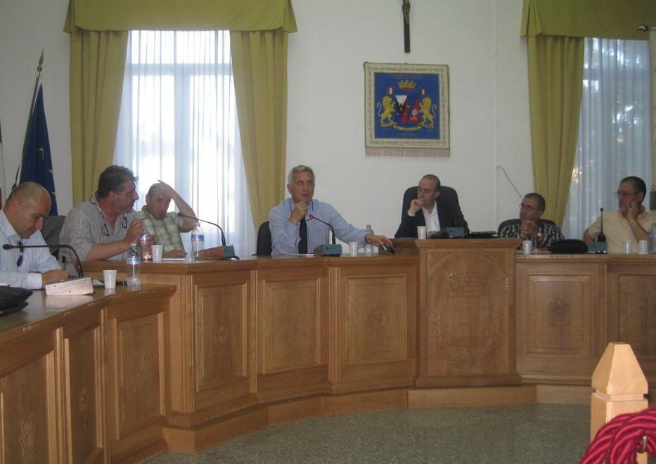 Paolo Maninchedda: «Unire le città ai piccoli Comuni»