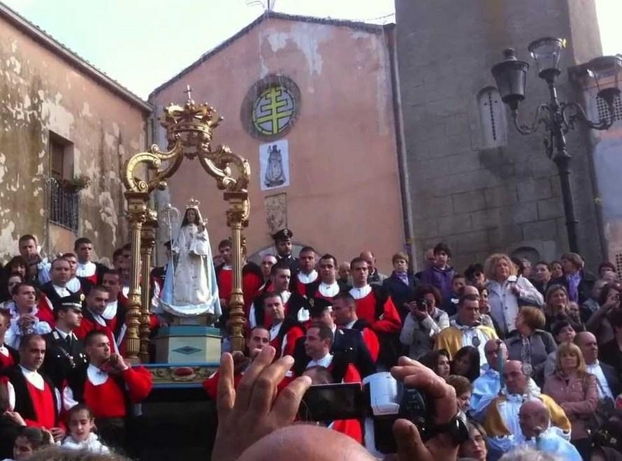 Mobilitazione per dire «no» alla chiusura del convento
