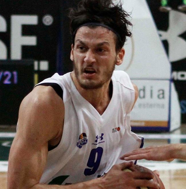 Mobyt, sprint finale Castelli o Farioli al posto di Flamini 