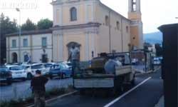 Pistoia, ecco come ti annaffio l’aiuola pubblica.... 