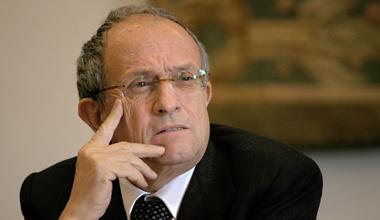 Fondi neri: domiciliari per l’ex presidente di Finmeccanica Guarguaglini 