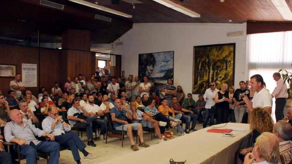 Centinaia di cavatori contro il Piano paesaggistico