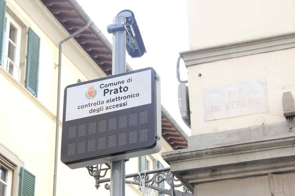 Il Comune avverte gli automobilisti: «La Ztl esiste ancora» 