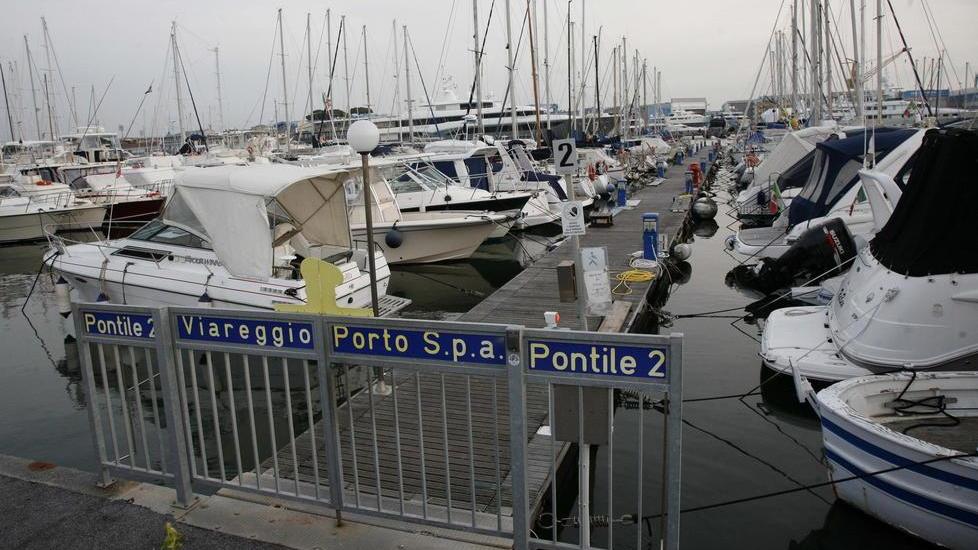 Teseco rinuncia alla gara Viareggio porto: si riparte