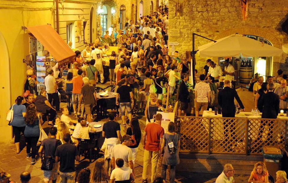 Un’estate piena di incontri Torna “Calici di Stelle”