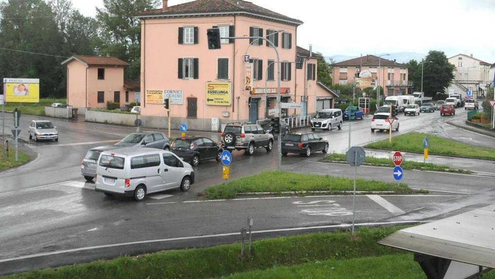 Si fa la rotatoria sulla Pesciatina all’incrocio con via del Casalino 