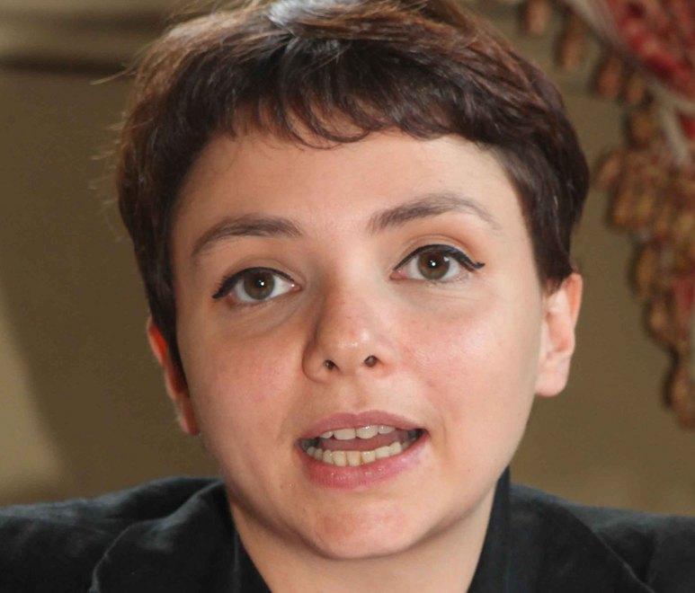 Spadoni (M5S): «Via i privilegi fiscali delle cooperative»
