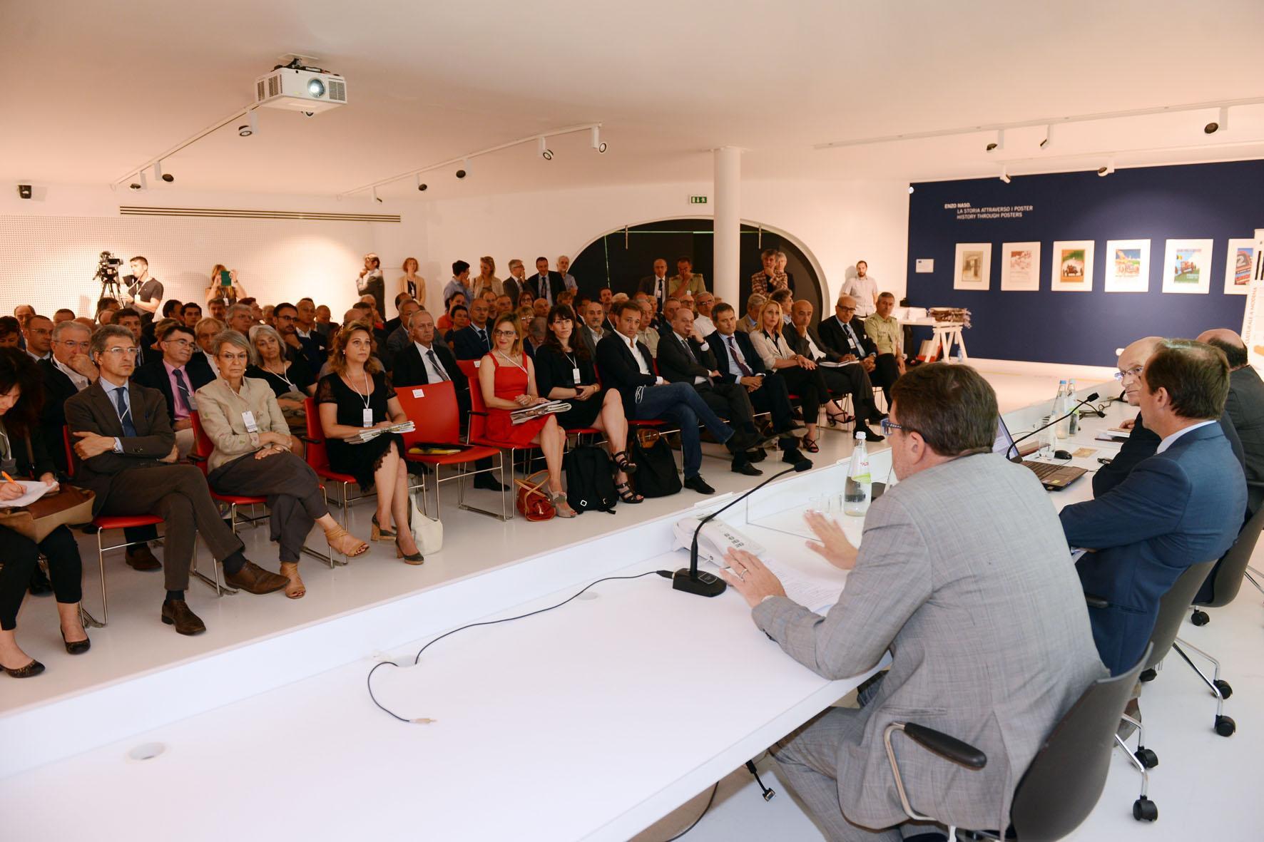 La Fondazione resiste nonostante la crisi: distribuiti 23 milioni