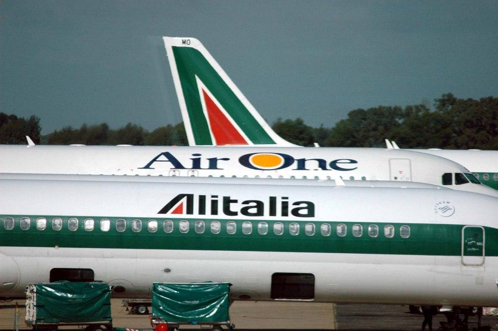 Vertenza Alitalia-Etiahd: tre sigle proclamano 24 ore di sciopero nazionale dei voli 