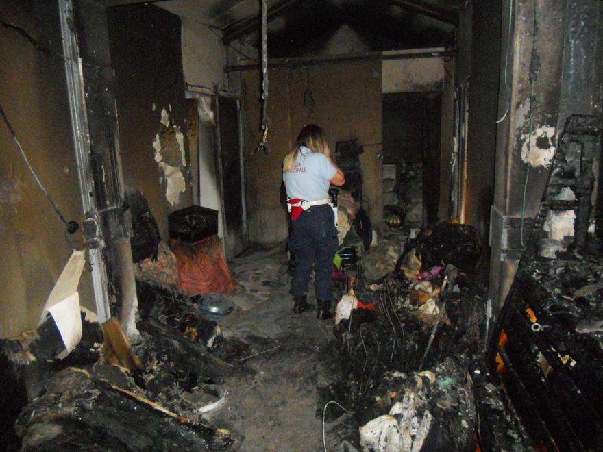 C’erano dieci bombole di gpl nella palazzina bruciata a San Paolo 