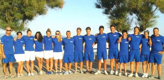 I nuotatori dell’Azzurra bravi anche nel mare 