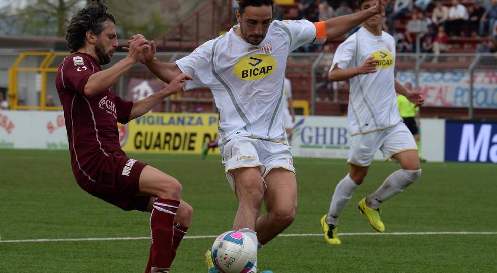 Grassi in ritiro con la Salernitana ma pensa al Pontedera