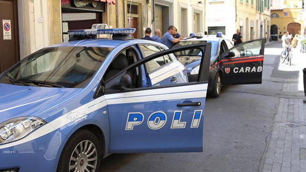 Pugni e calci in centro rissa tra due gruppi rivali