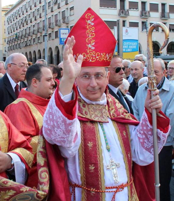 Valzer di nomine in diocesi Cambiano curia e parroci 