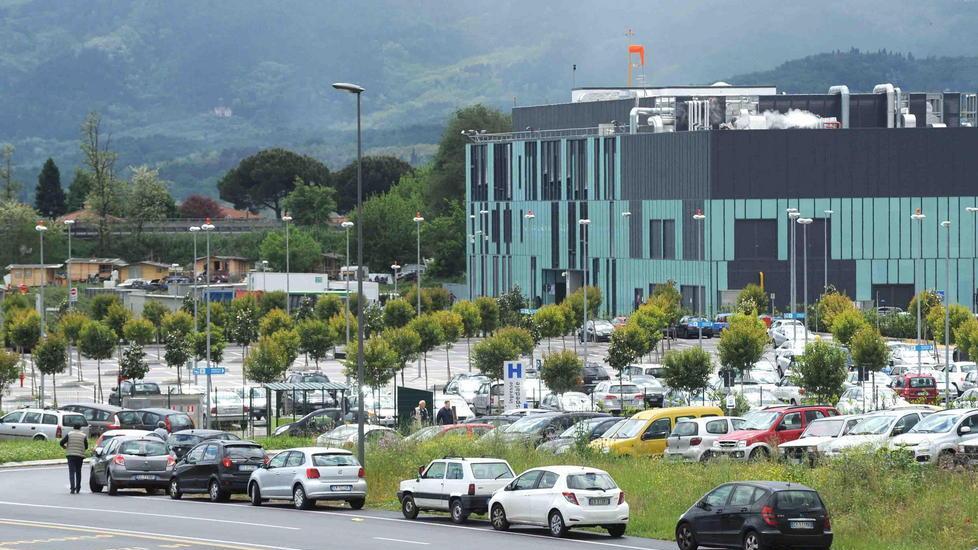 Nuovi ospedali, i Comuni chiedono tariffe più “sociali” per i parcheggi