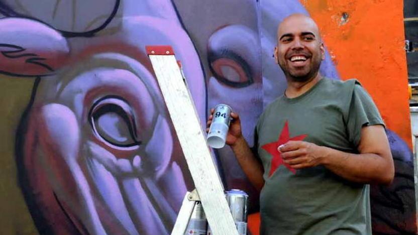 Un murales a tinte pop per rievocare la lizzatura