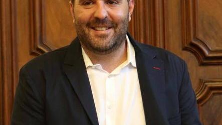 «Basta teatrini, ci presentino il programma e lavorino»