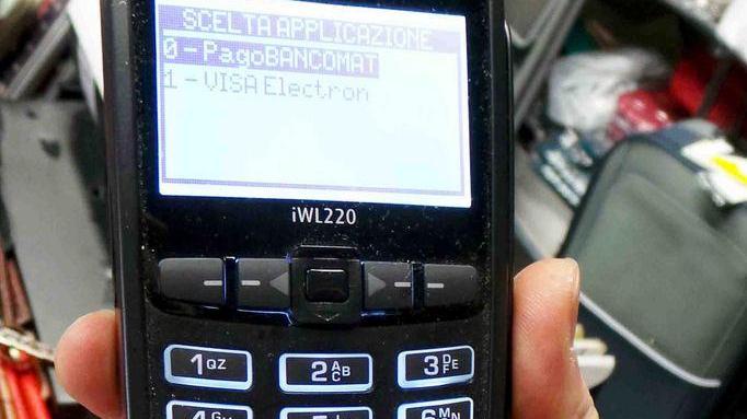 Lapam contro il Pos obbligatorio «Costi troppo alti»