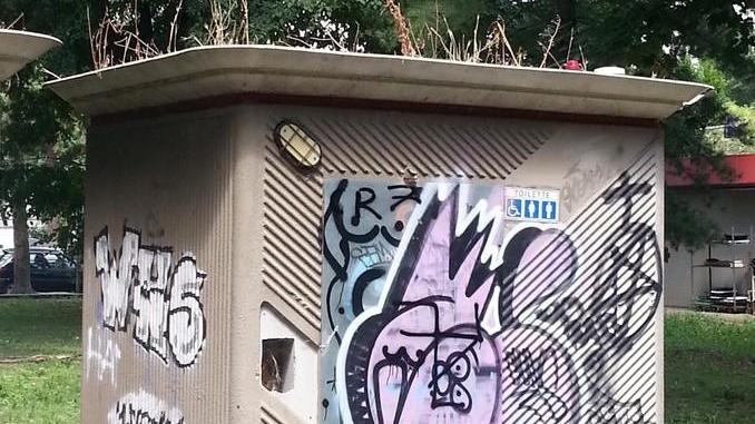 «Parchi nell’abbandono Mancano bar e servizi»