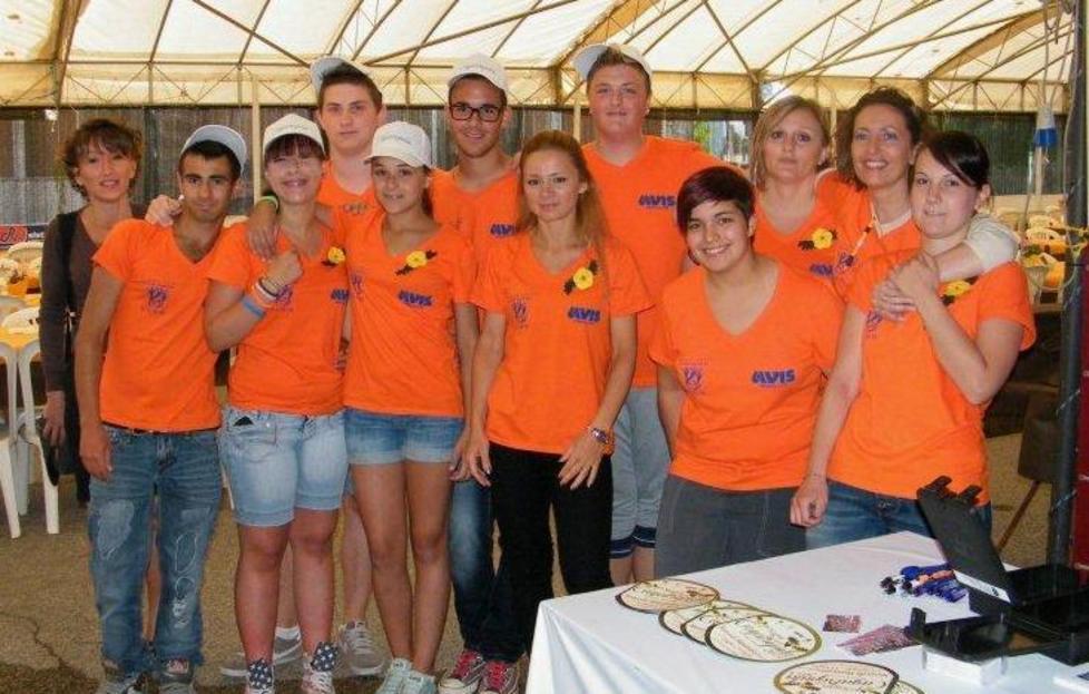 La pianta che punge dà il nome alla sagra Monticelli in festa con la cagatrepula 