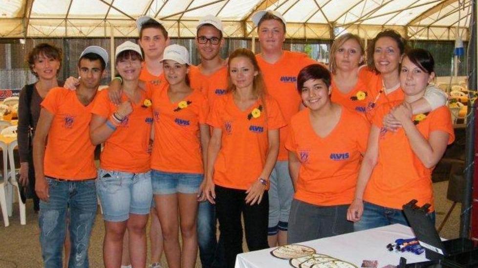 La pianta che punge dà il nome alla sagra Monticelli in festa con la cagatrepula