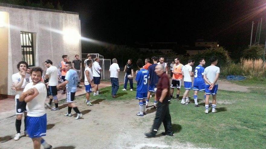 Partita rinviata perché non ci sono... gli arbitri