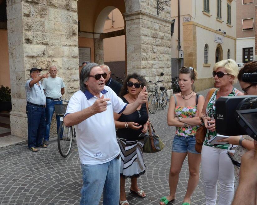 Caos parcheggi a Marina, protestano balneari e bagnanti 