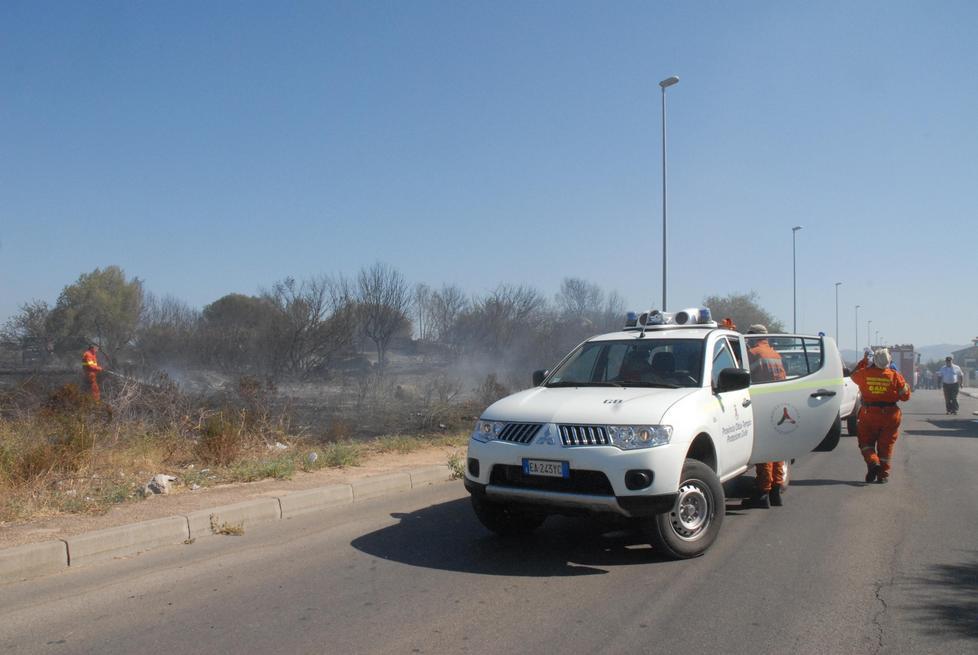 Sorpreso ad appiccare il fuoco nelle campagne di Uras: arrestato 