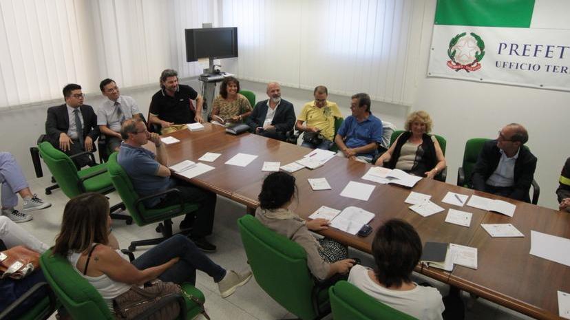 Prato, sicurezza antincendio nelle aziende: una pubblicazione in otto lingue