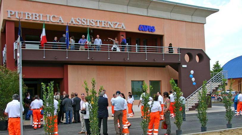 Col caldo torrido residenze aperte per gli anziani 