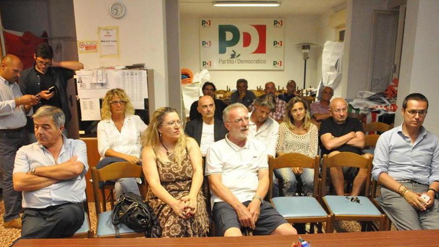 I garanti passano la mano a un collegio di giovani