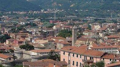 Stop all’accattonaggio molesto a Sarzana
