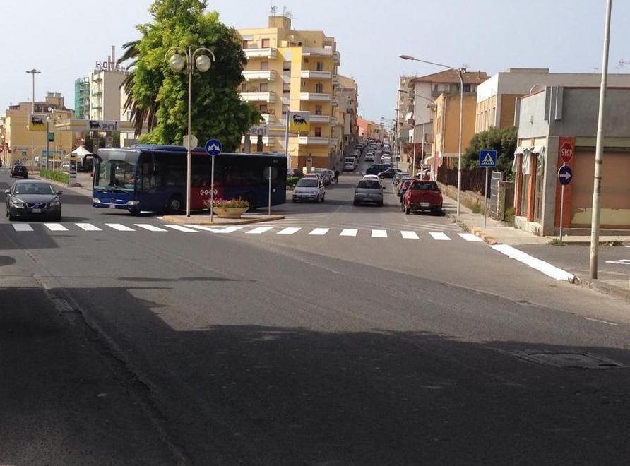 Si traccia la segnaletica, interventi in tutta la città 