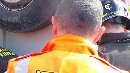 Scontro fra tre auto, un ferito