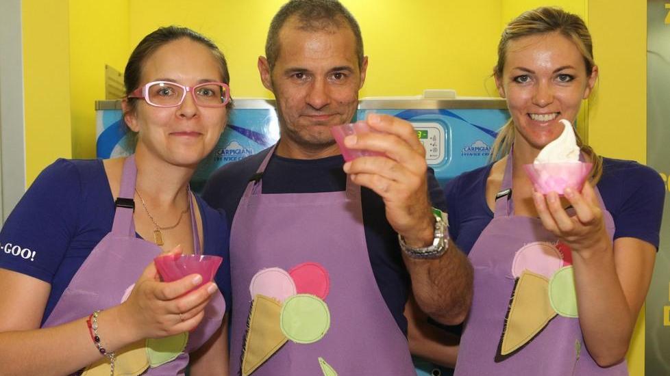Mercoledì rosa, una «pacifica invasione»