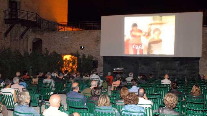 A rischio il “Cinema sotto le stelle”, nessuna offerta al bando del Comune