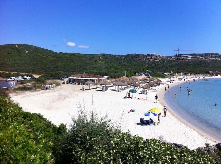 Bimbo di 6 anni rischia di annegare a Golfo Aranci 