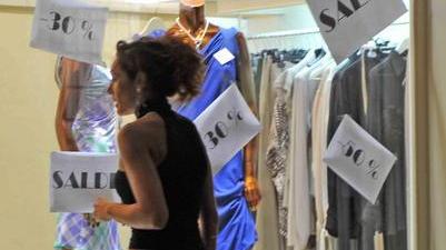 Stasera va in scena la notte dei saldi