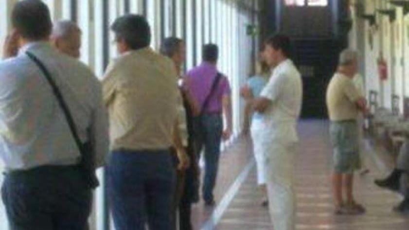 Giovane sfregiato in città, in quattro sono a giudizio