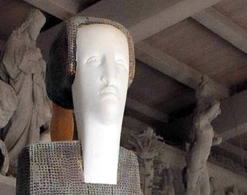 Dal bianco al rosso: parla la mostra “Amore” 