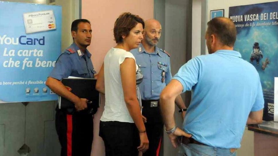 Rapina in banca senza armi Bottino: cinquantamila euro
