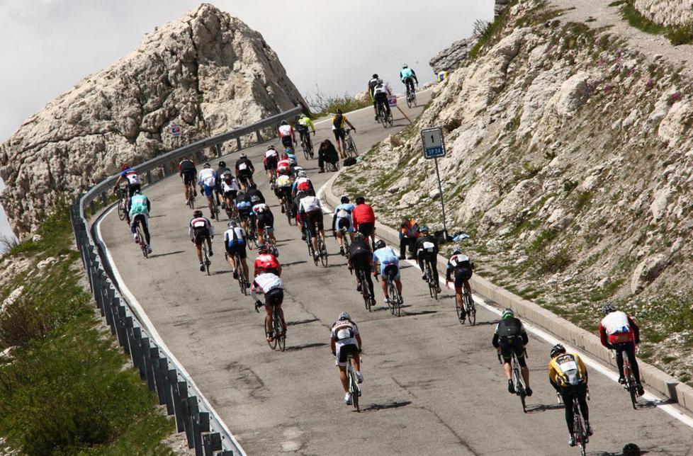 Maratona delle Dolomiti per 150 modenesi 