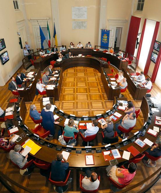 Il consiglio comunale guarda al portafoglio: 40mila euro in 6 mesi 
