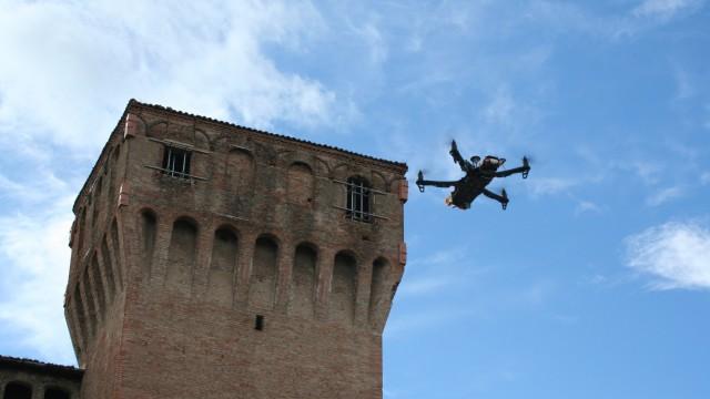 Torre del Pennello: un restauro virtuale con il volo dei droni