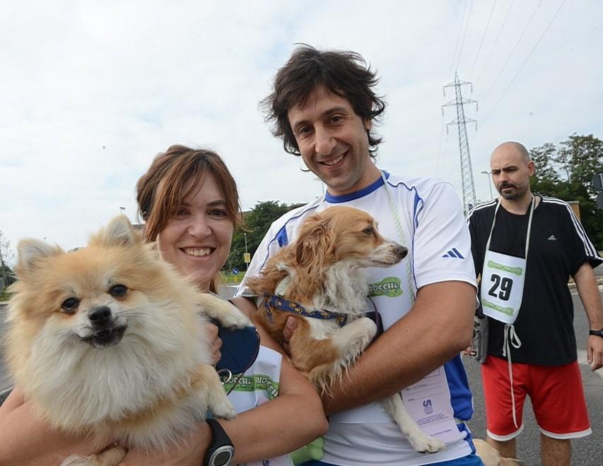 Prato, trecento partecipanti (senza contare i cani) alla 1ª Corri al Parco 