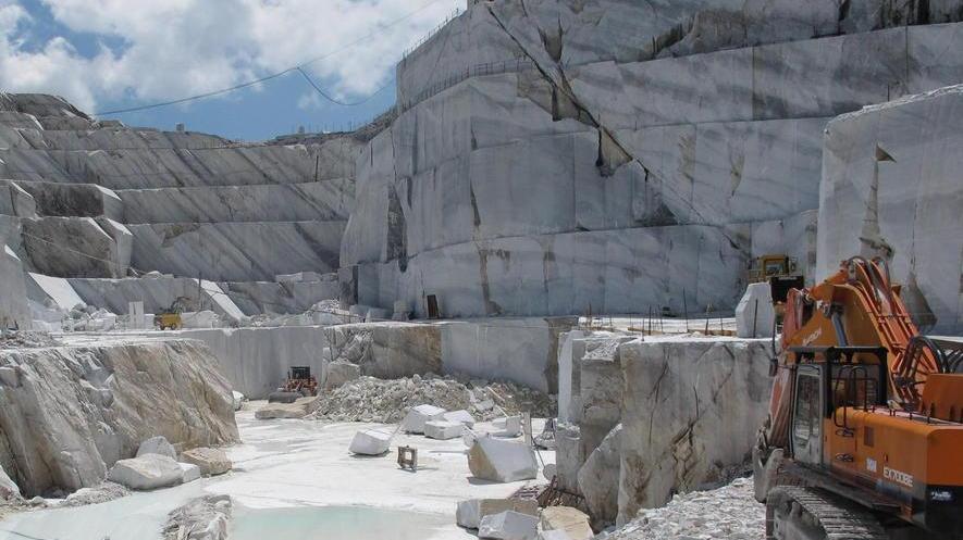 Cave, la ricetta della Cna: «Stati generali del marmo»