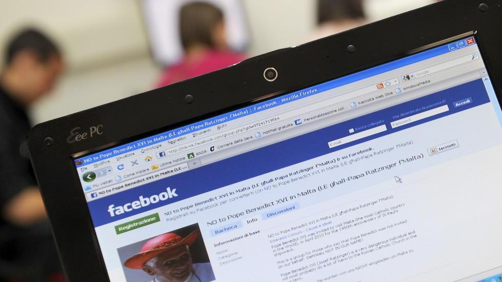 Il colpo a causa di Facebook