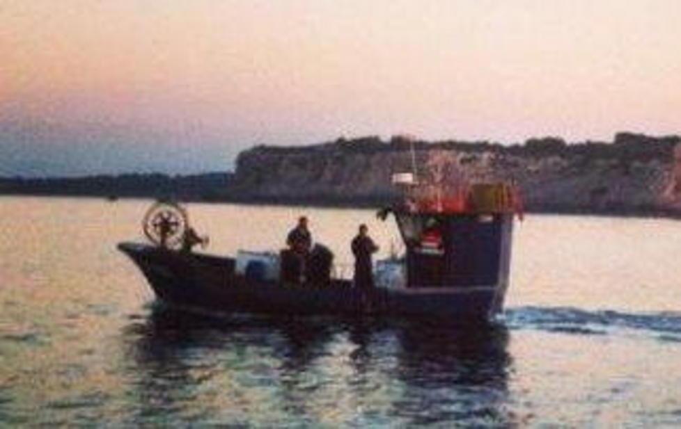 Pescano a Pianosa e tentano la fuga 