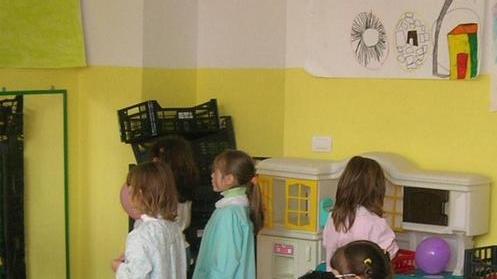 Bambini all’asilo anche d’estate